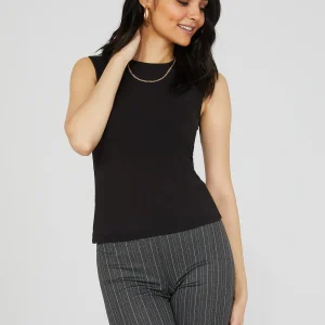Sleeveless Crew Neck Top