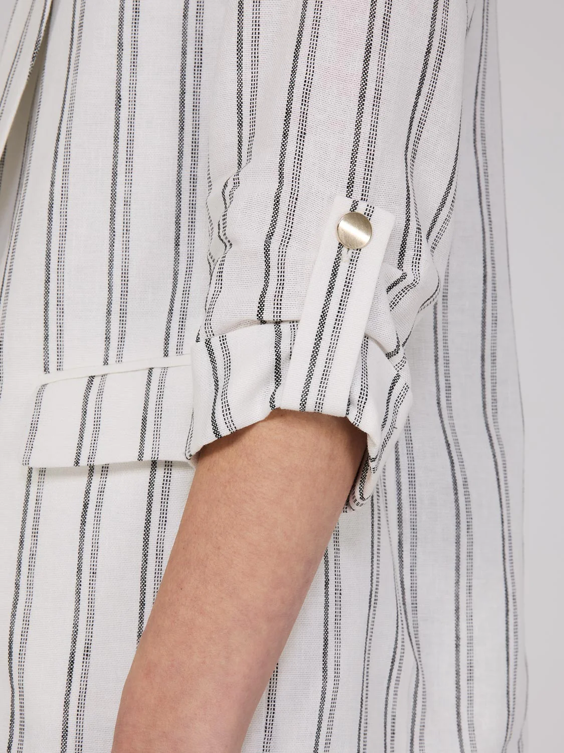 Striped 3/4 Sleeve Linen Blazer - Image 3