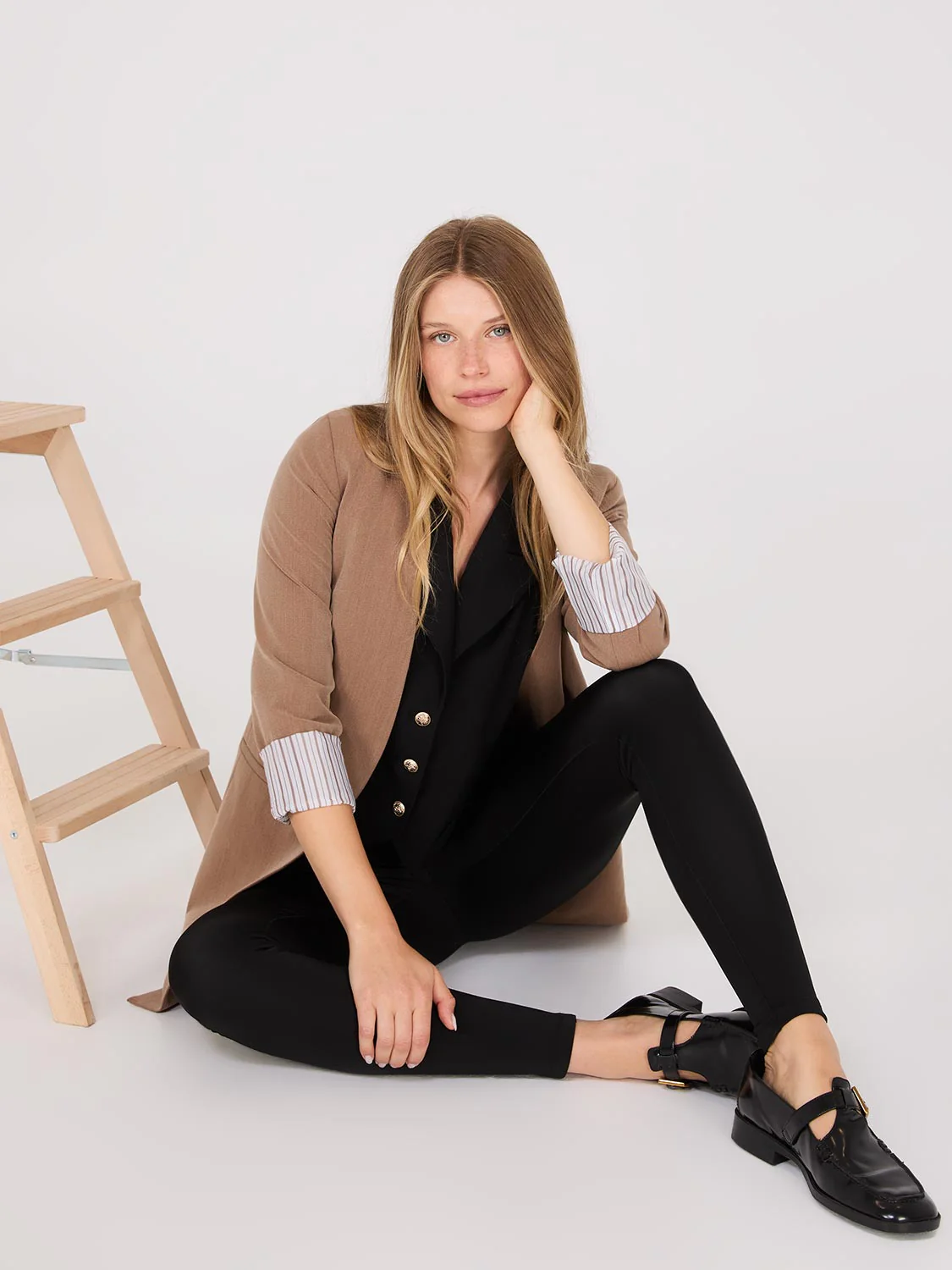 High-Rise Tummy Control Ankle Length Pants - Image 9