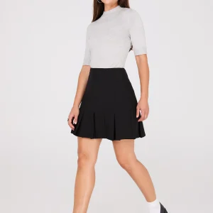 Short Pleated Skirt