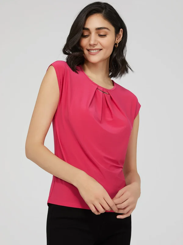 Pleated Top With Bar Detail