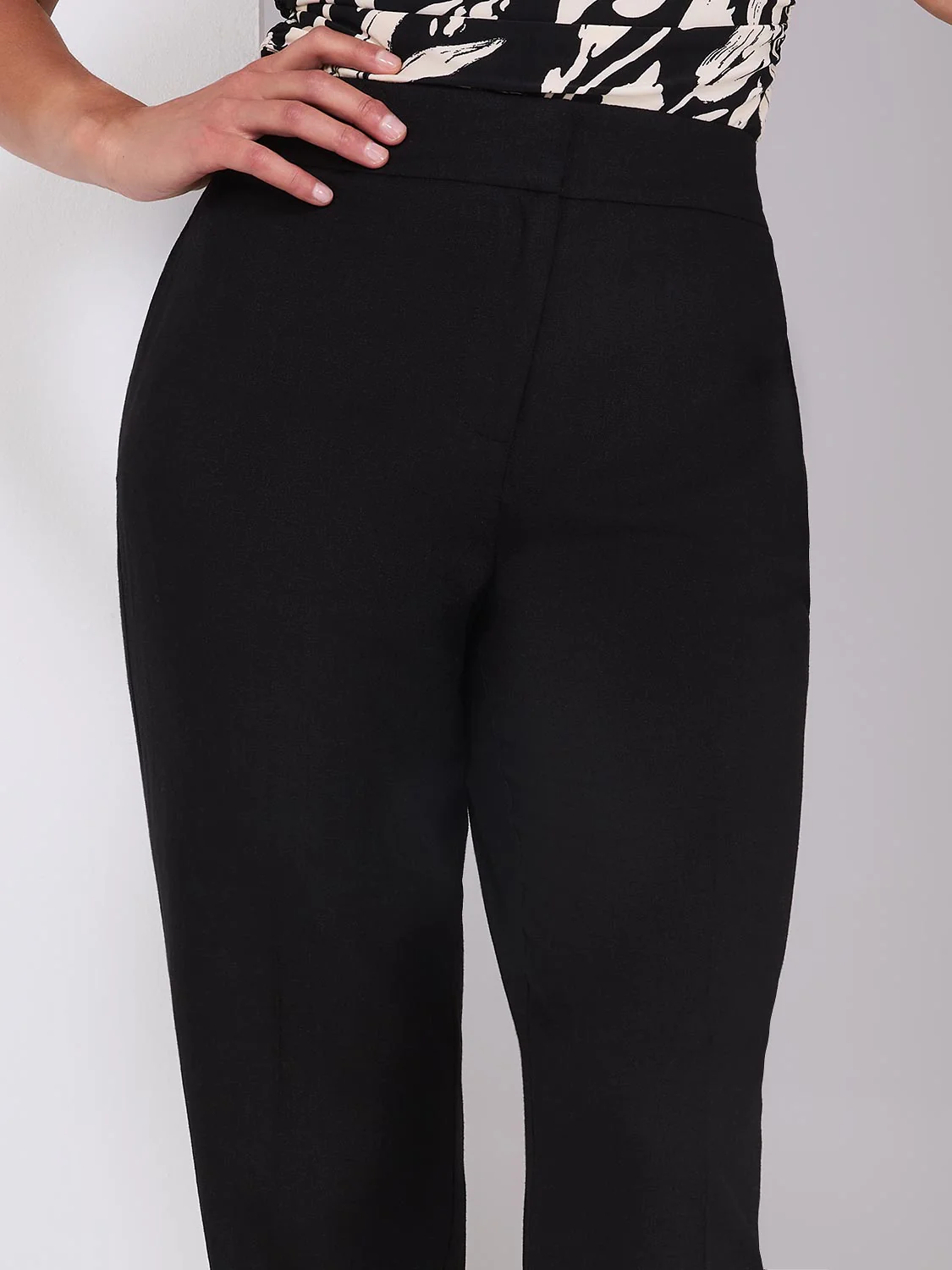 Wide-Leg Linen Pants - Image 8