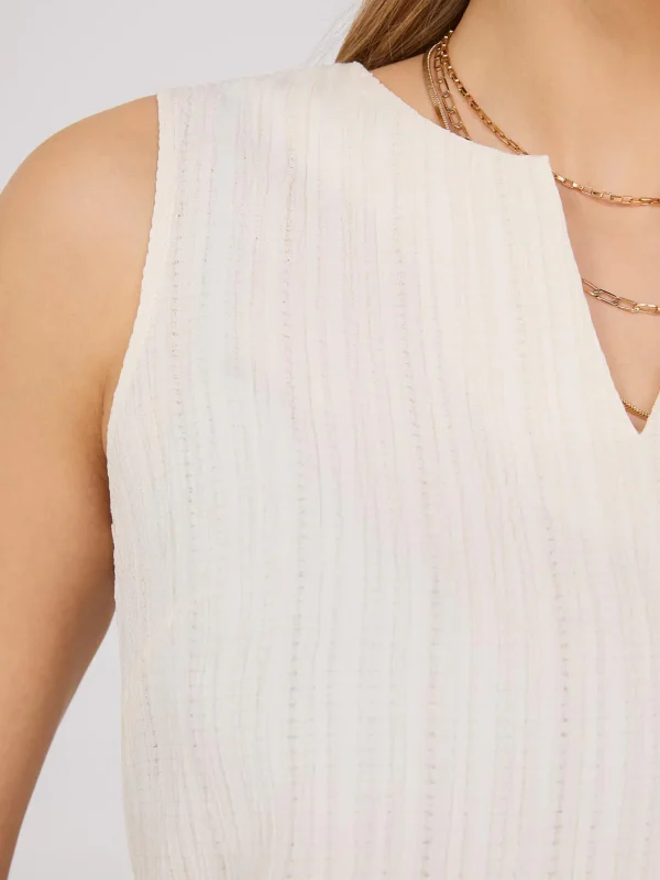 Sleeveless Textured Split Neck Top - Image 5