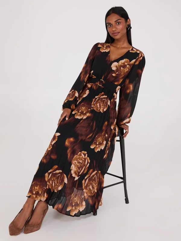 Floral Print V-Neck Pleated Maxi Dress - Image 3