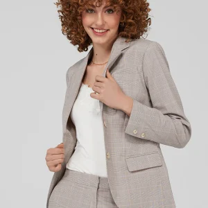 2-Button Blazer With Flap Pockets