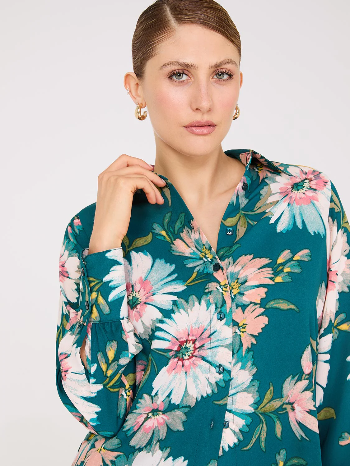 Floral Print Chiffon Button-Front Blouse - Image 4