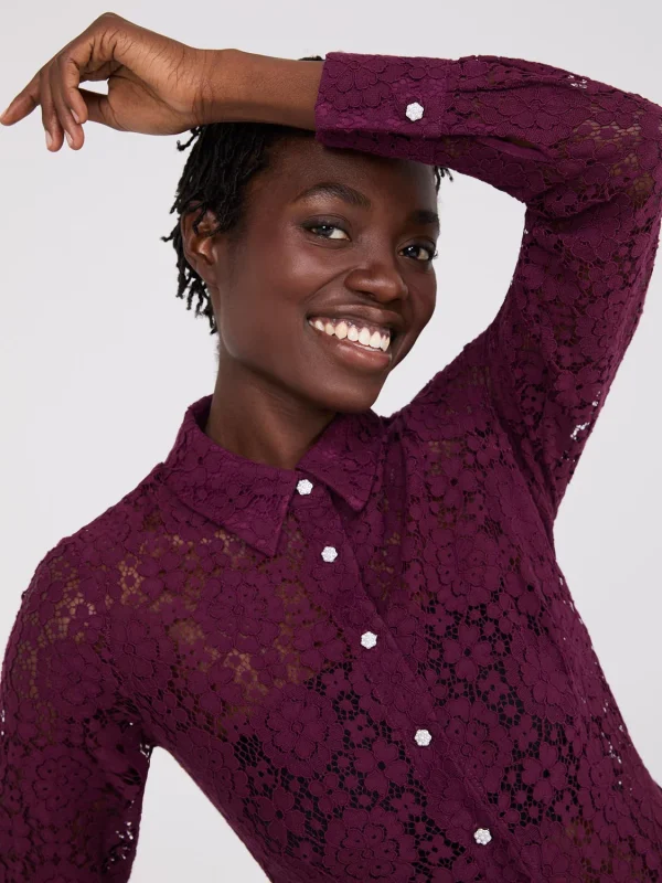 Lace Button-Front Fitted Blouse - Image 2