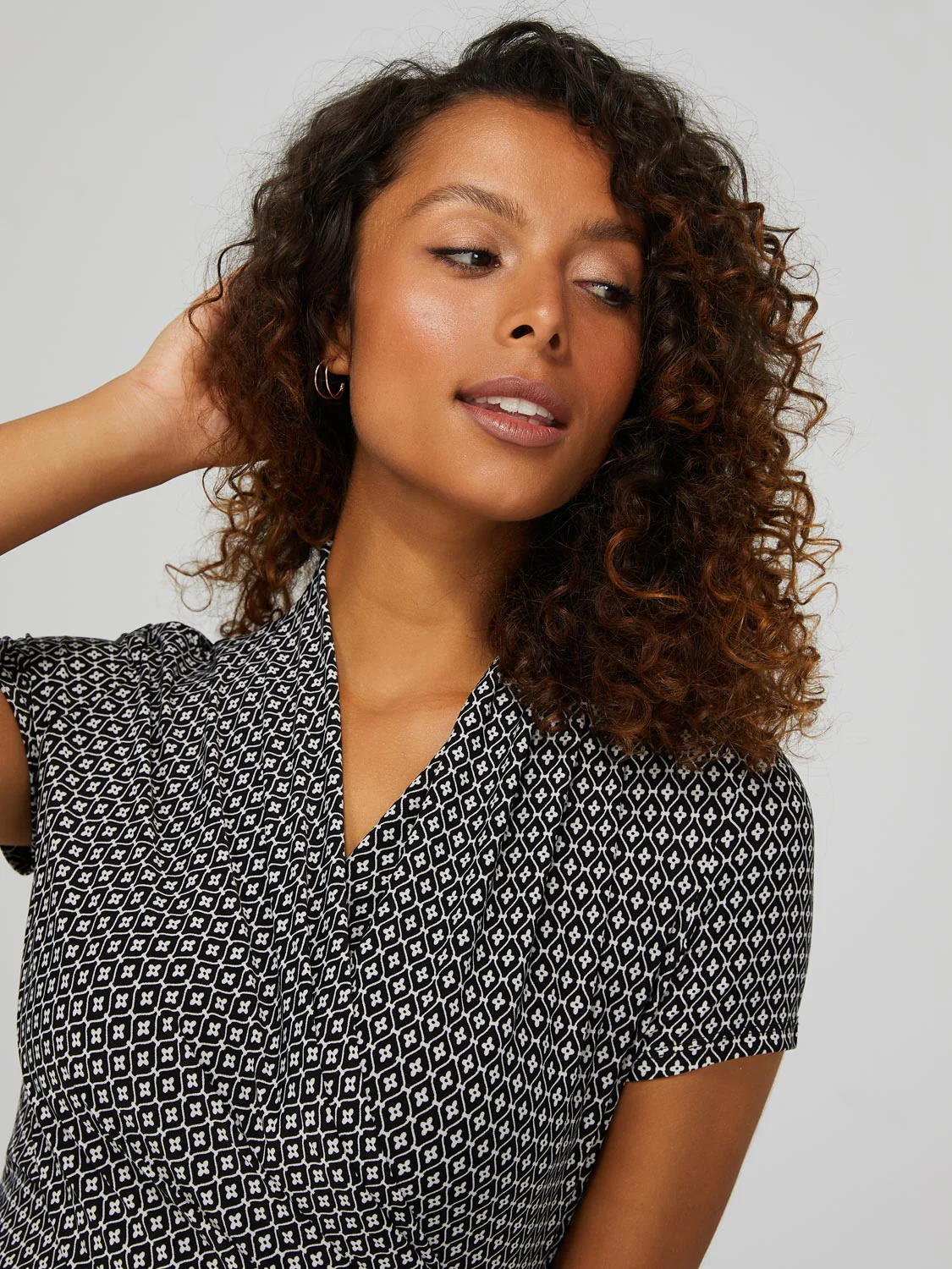 Geo Print Short Sleeve Crossover Front Top - Image 2