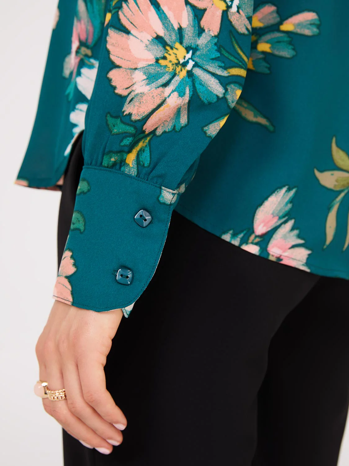 Floral Print Chiffon Button-Front Blouse - Image 5