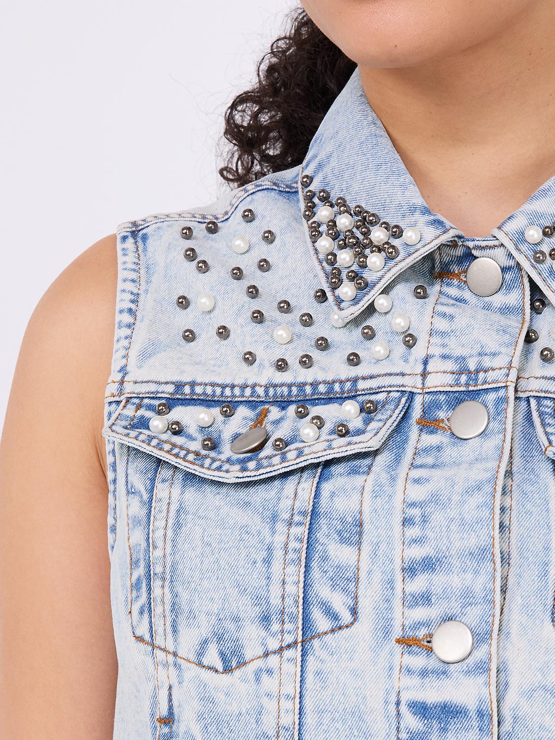 Denim Vest With Pearl Details - Image 4