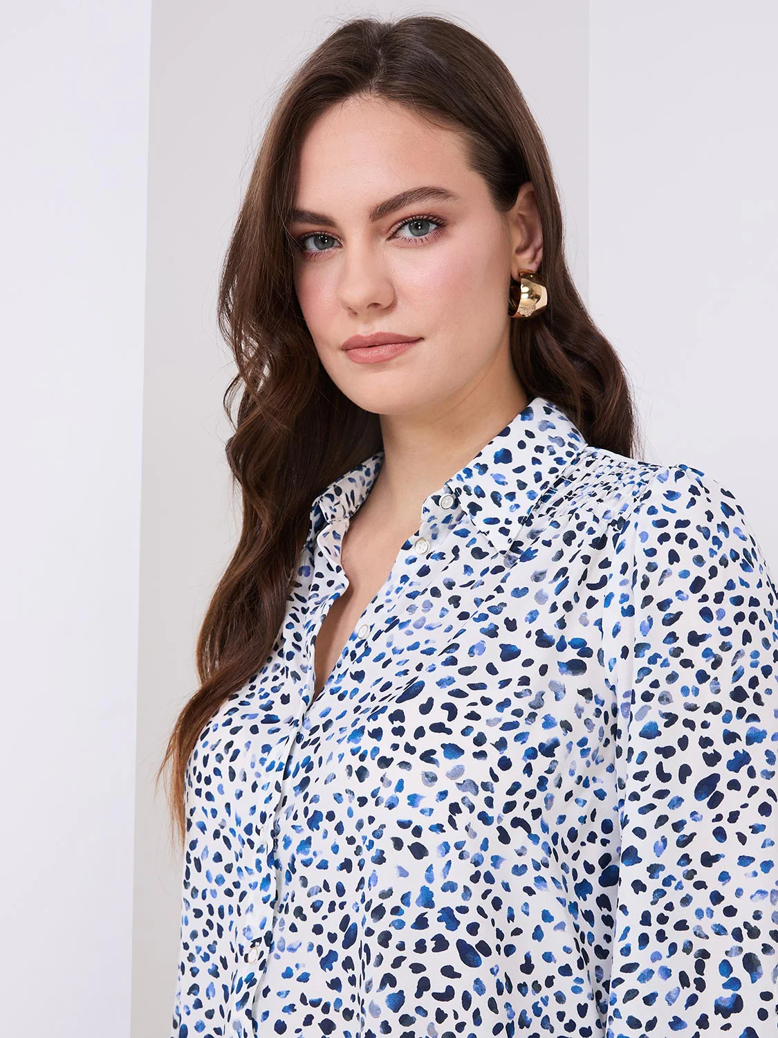 Abstract Print Button-Front Blouse With Smocked Details - Image 2