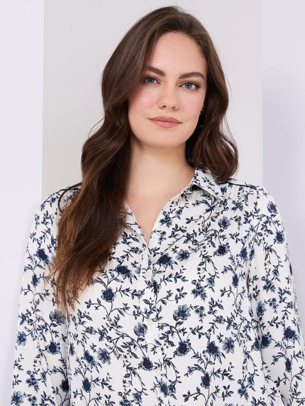 Textured Floral Print Button-Front Blouse - Image 2