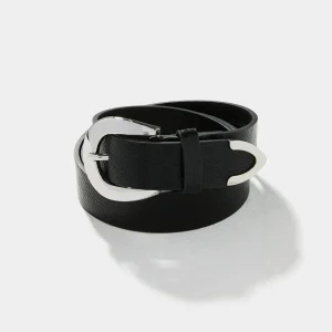 Horseshoe Buckle Belt