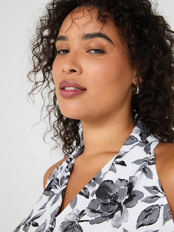 Sleeveless Floral Print Halter Back Top - Image 3