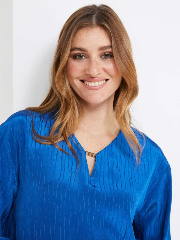Textured V-Neck Blouse With Hardware Detail - Image 2