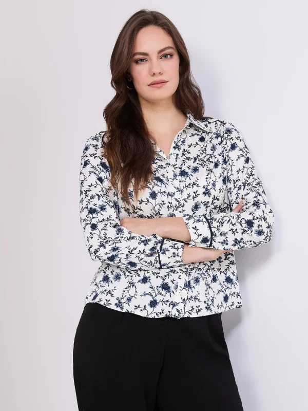 Textured Floral Print Button-Front Blouse - Image 3