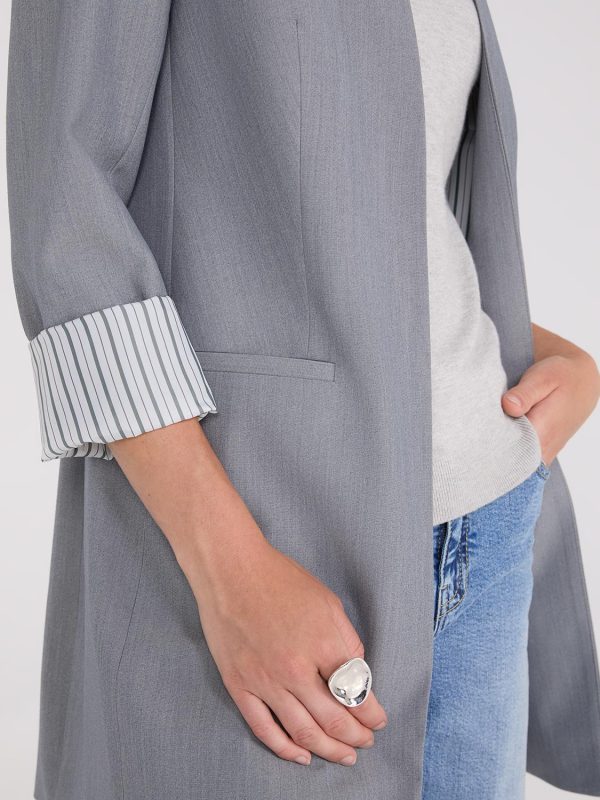 Collarless Open Blazer - Image 3