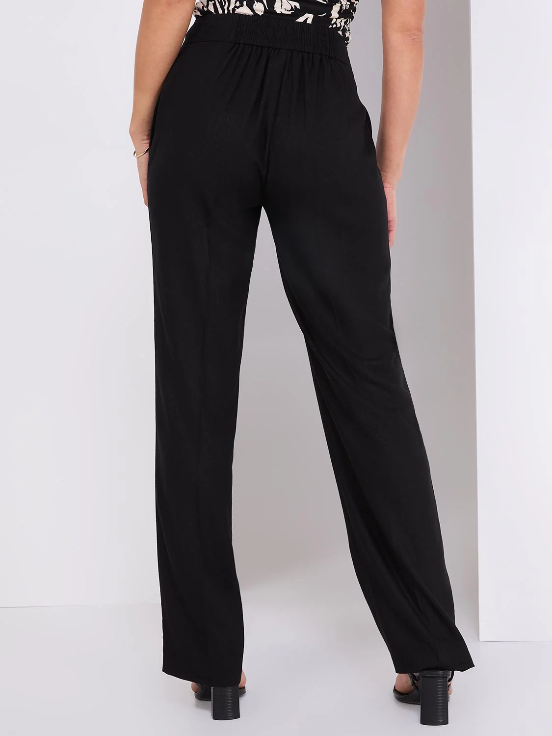 Wide-Leg Linen Pants - Image 7