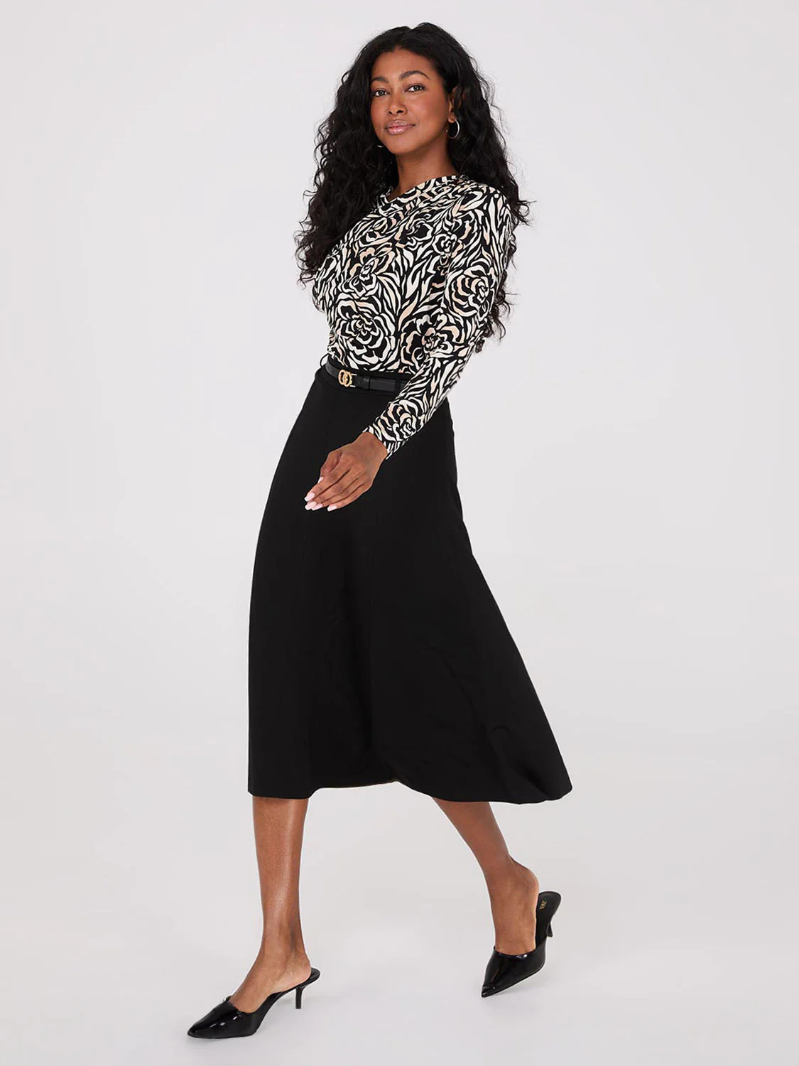 Floral Print Ruched Drape Neck Top - Image 3