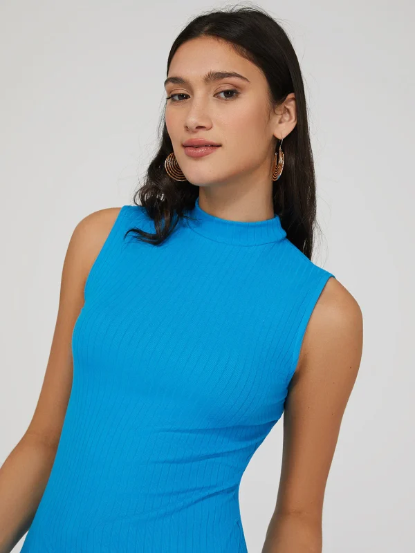 Sleeveless Ribbed Mock Neck Top - Image 11