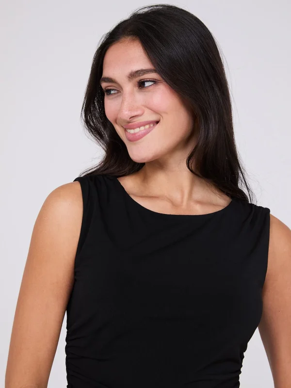 Sleeveless V-Back Top With Ruched Sides - Image 3
