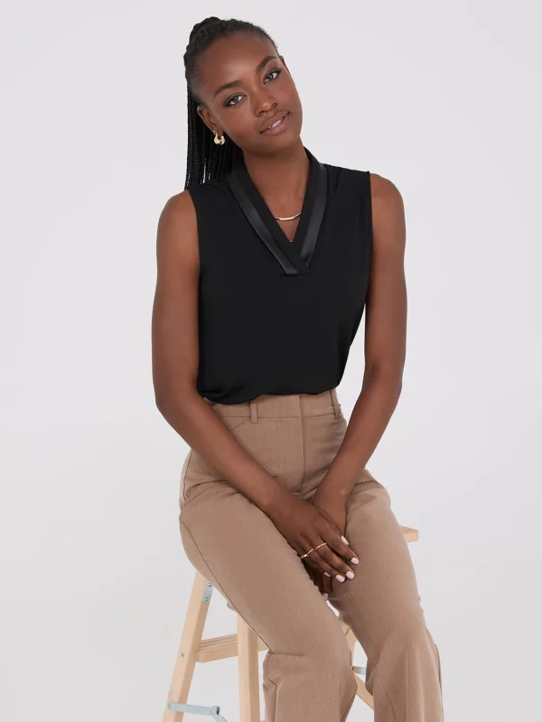 Sleeveless Pleated Faux Leather V-Neck Top - Image 3