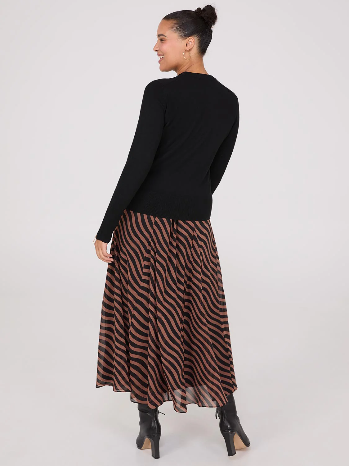 Zip Sleeve Crew Neck Sweater - Image 5