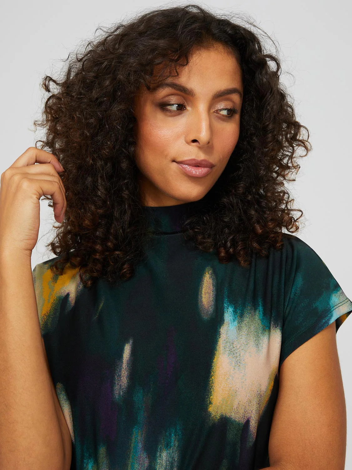 Short Dolman Sleeve Printed Funnel Neck Top - Image 3