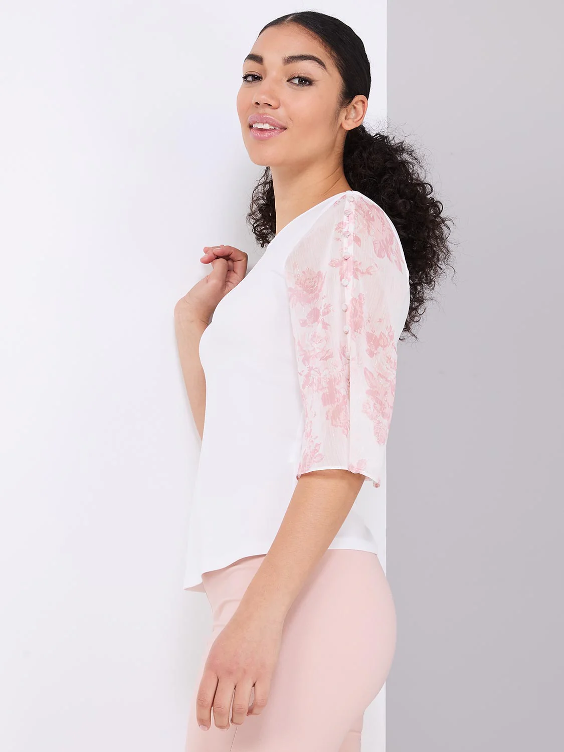 Chiffon Flutter Sleeve Top With Button Details - Image 4