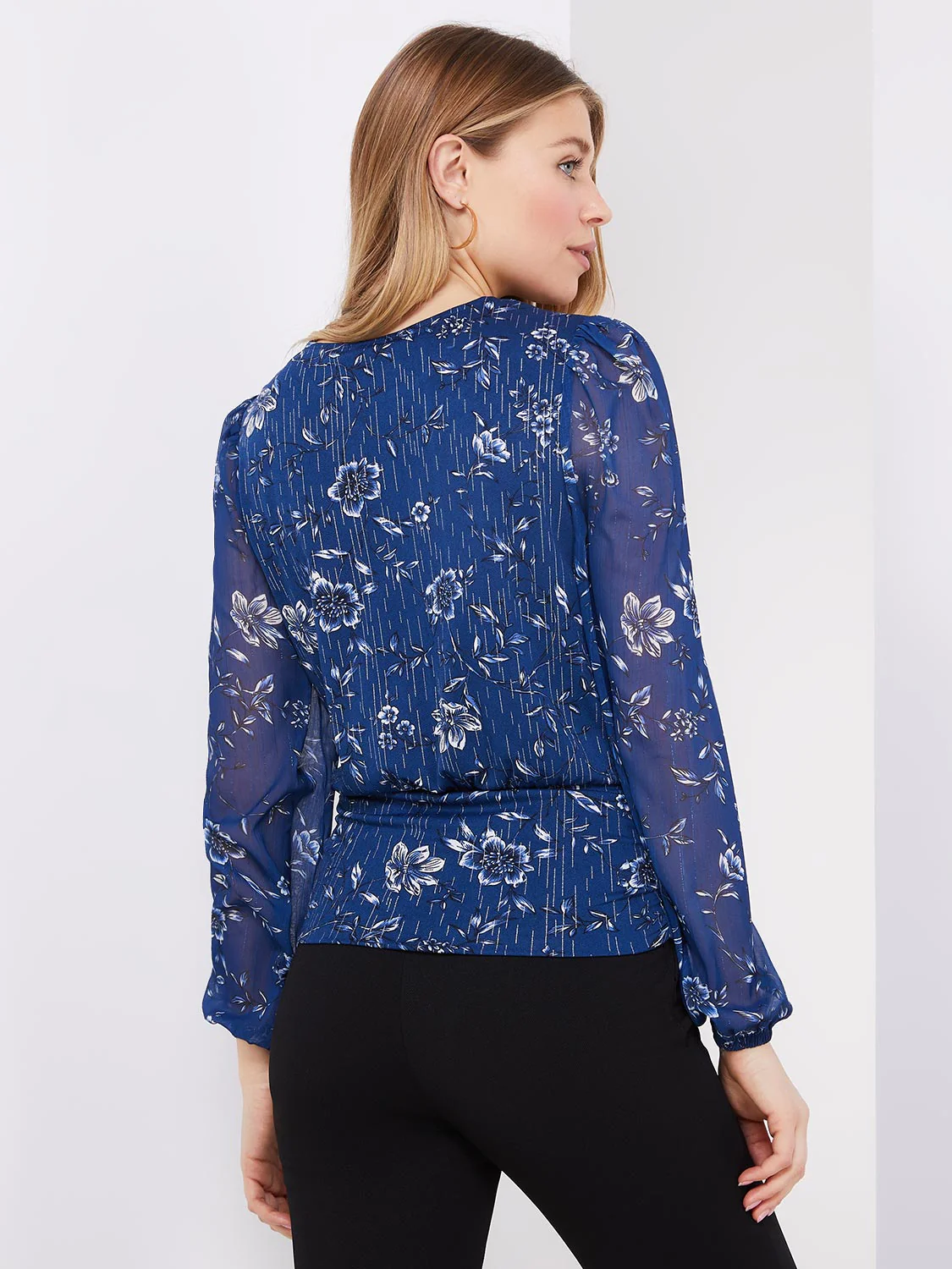 Floral Print Metallic Chiffon Top - Image 5
