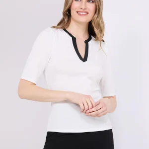 Contrast Neckline 3/4 Sleeve Top
