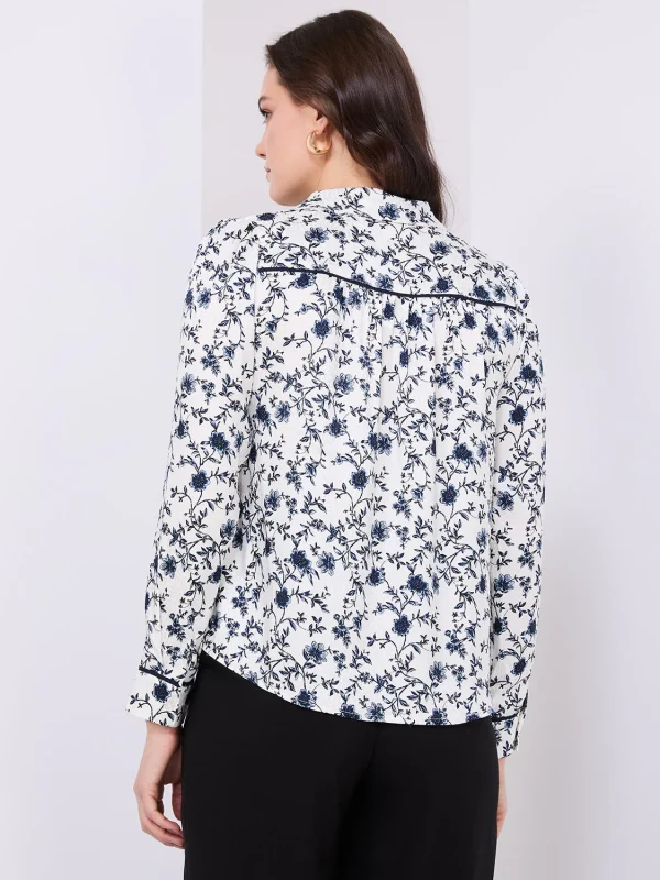 Textured Floral Print Button-Front Blouse - Image 5