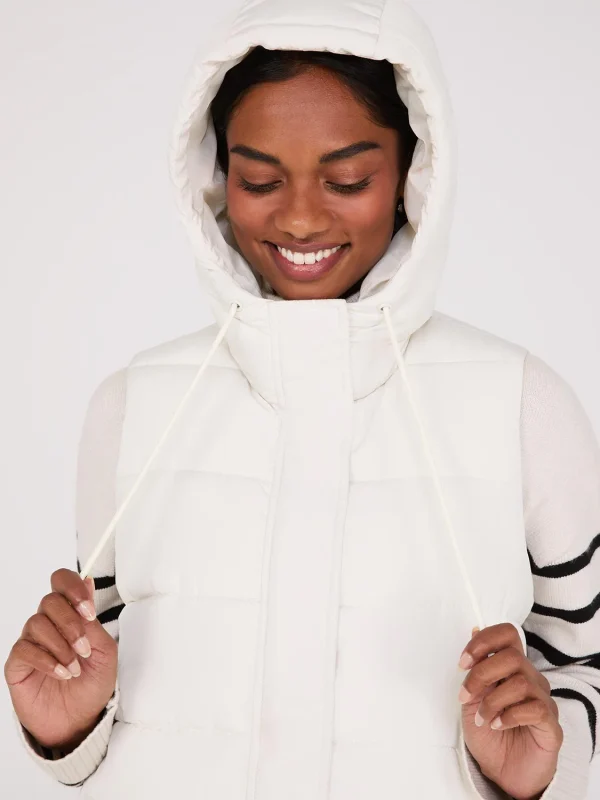 Long Hooded Puffer Vest - Image 20