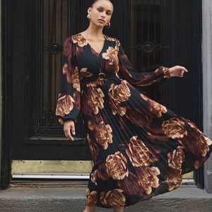 Floral Print V-Neck Pleated Maxi Dress