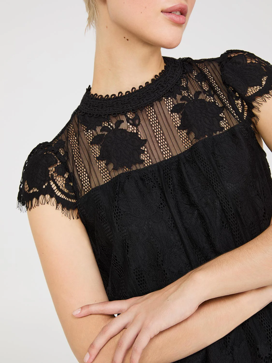 Lace Cap Sleeve Top With Crochet Detail - Image 3