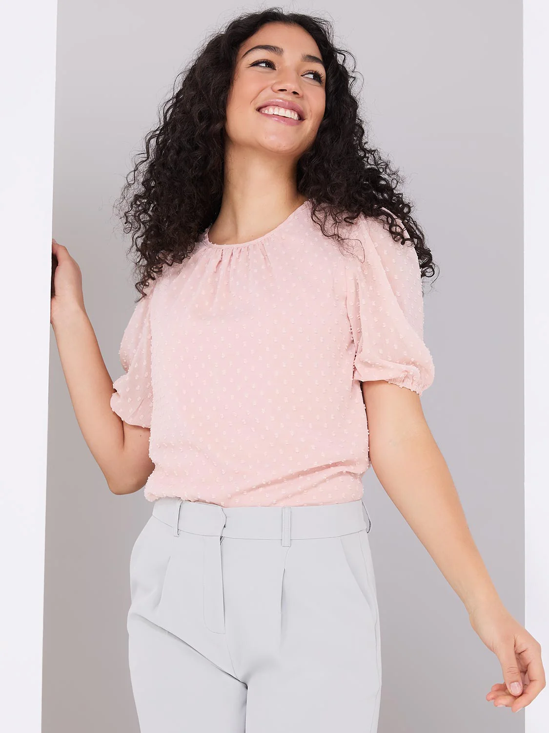 Clip Dot Short Sleeve Blouse - Image 9