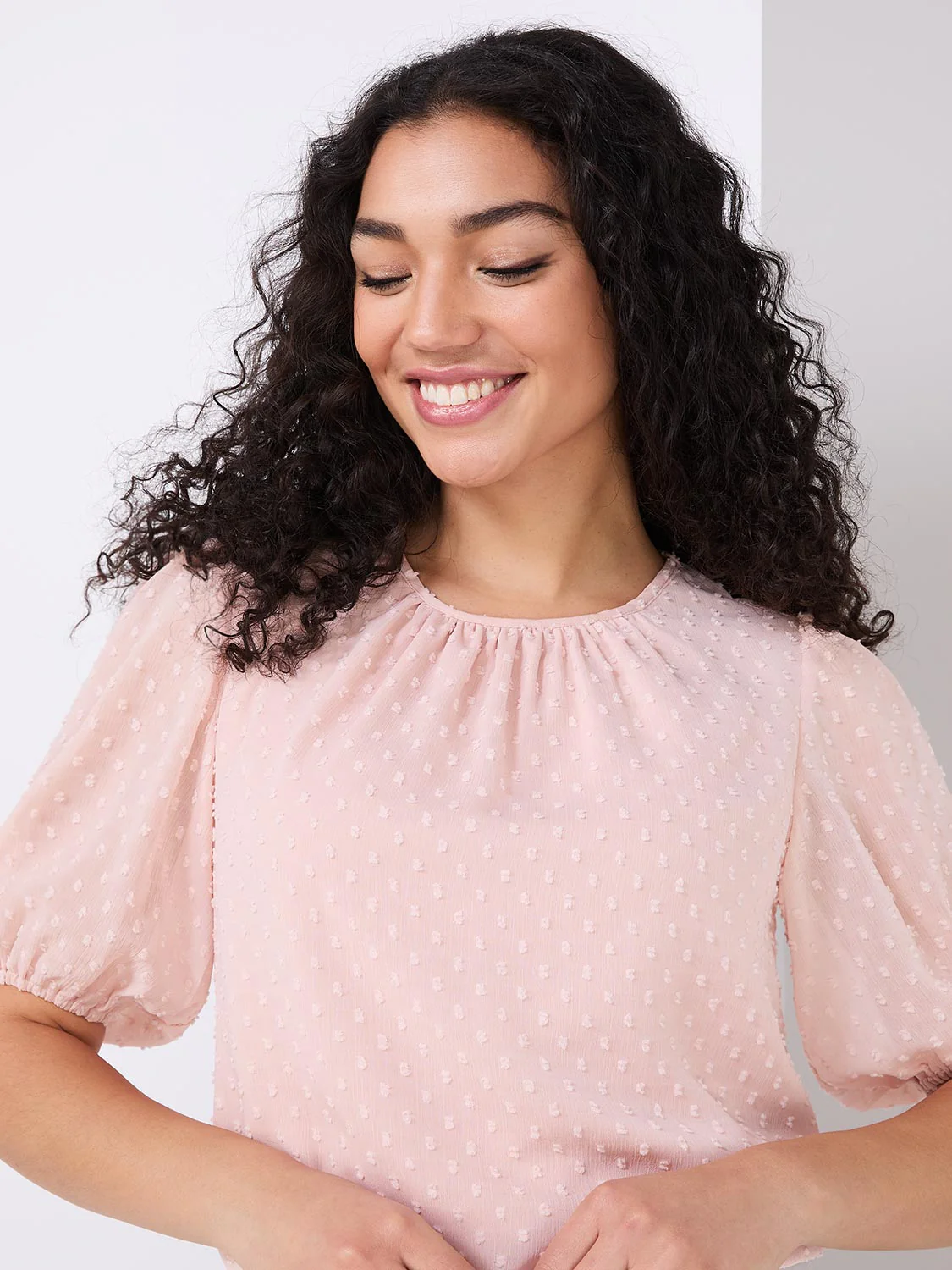 Clip Dot Short Sleeve Blouse - Image 8