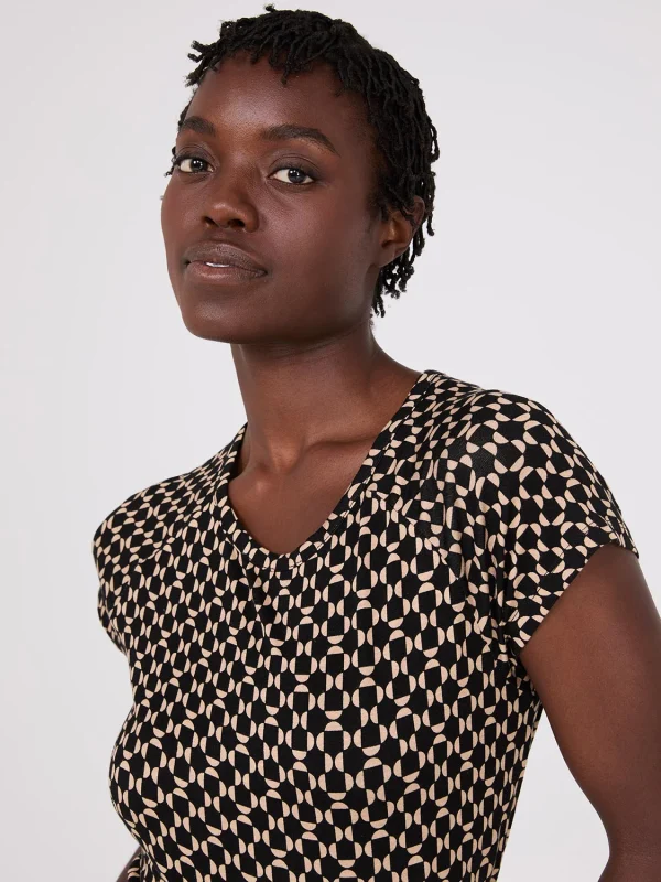 Geo Print Raglan Sleeve T-Shirt - Image 2