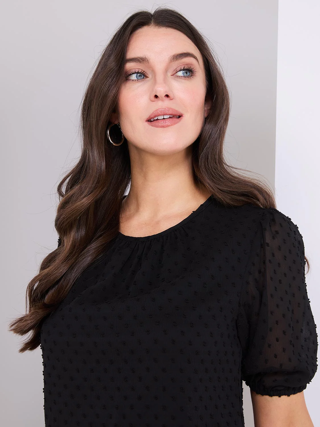 Clip Dot Short Sleeve Blouse - Image 3