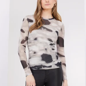 Abstract Print Mesh Top