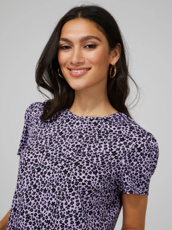 Printed Textured T-Shirt With Smocked Bottom Band - Image 2