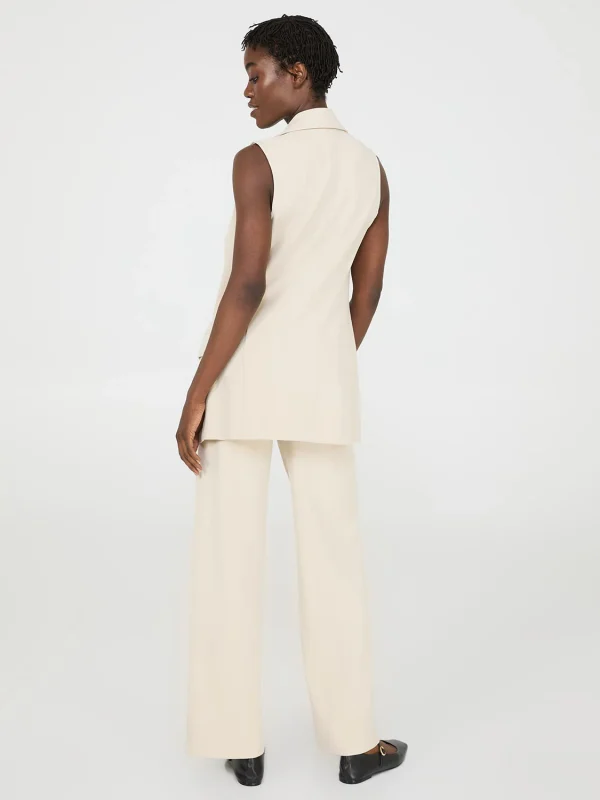 4-Button Sleeveless Open Blazer - Image 5