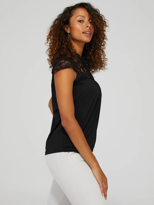 Crochet Cap Sleeve Top With Front Keyhole - Image 3