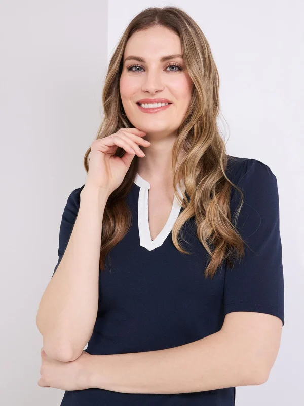 Contrast Neckline 3/4 Sleeve Top - Image 9
