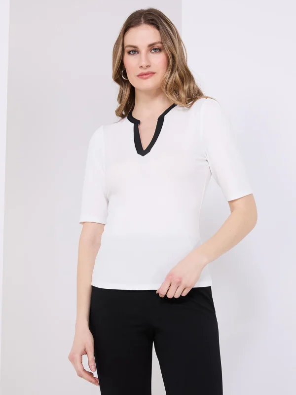 Contrast Neckline 3/4 Sleeve Top - Image 3